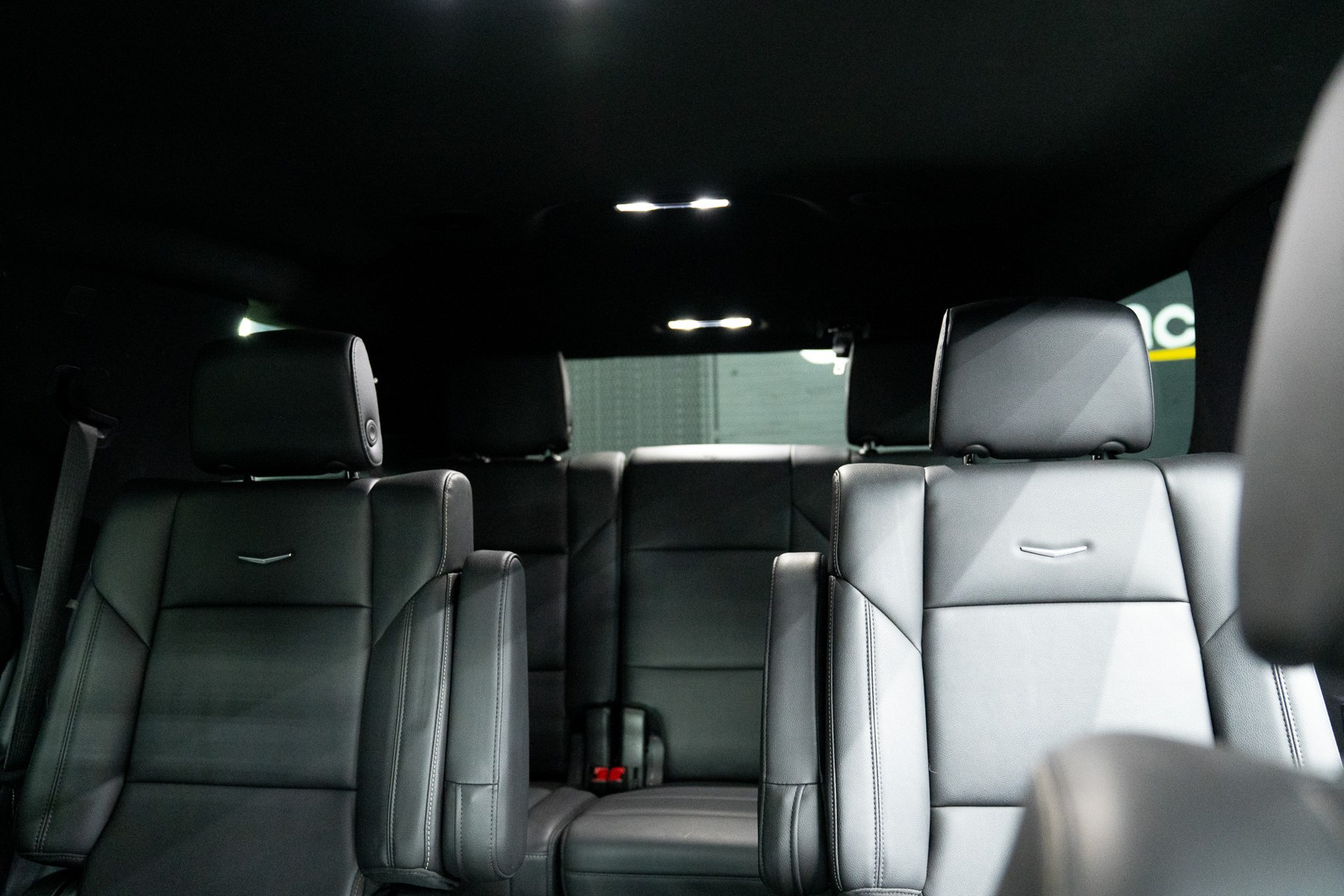 Cadillac Escalade photo 4